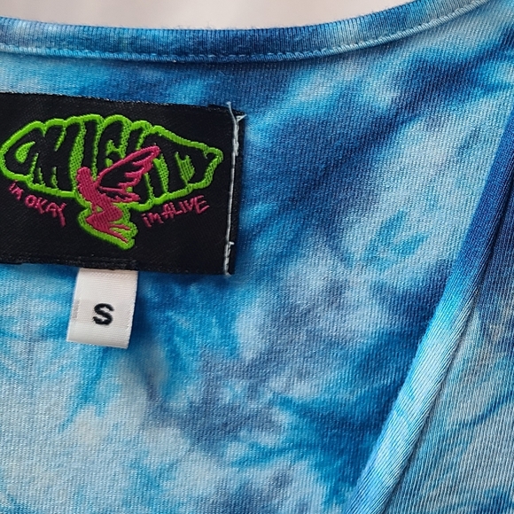 O'mighty Blue Tie Die Crop Top Women's Size Small - Picture 4 of 4